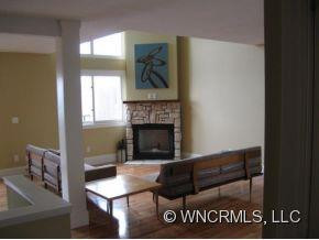 405 Windswept Drive, Unit 304 - Photo 3