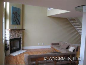 405 Windswept Drive, Unit 304 - Photo 5