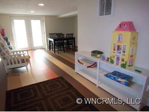 45 Armstrong - Photo 14