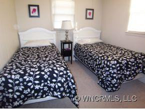 45 Armstrong - Photo 8