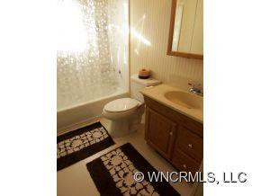 45 Armstrong - Photo 9