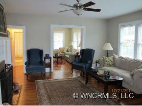 321 Pearson - Photo 3