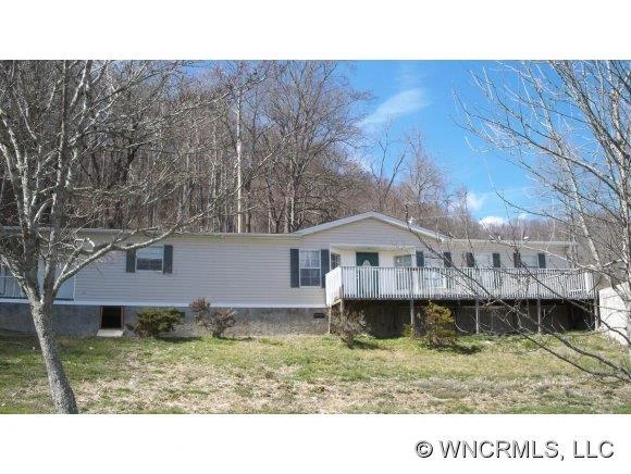 57 Lookout Lane