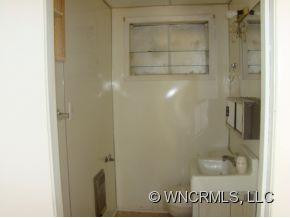 5312 New Hendersonville Highway - Photo 11