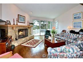 224 MAPLE HILL DRIVE - Photo 12