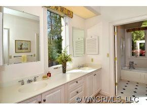 224 MAPLE HILL DRIVE - Photo 16