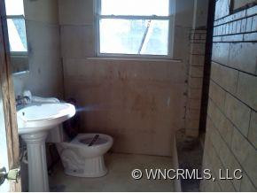 7207 HWY 25 70 - Photo 11