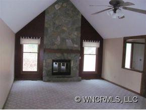 710 Chestnut Trail - Photo 3