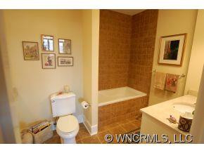 21 Battery Park Unit 506 - Photo 16