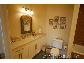 21 Battery Park Unit 506 - Photo 17