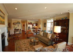 21 Battery Park Unit 506 - Photo 3