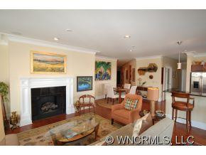 21 Battery Park Unit 506 - Photo 6