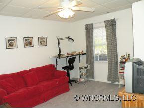 71 Dallas Drive - Photo 14
