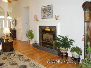 71 Dallas Drive - Photo 3