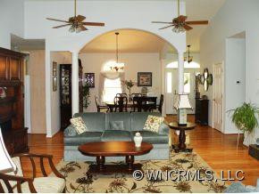 71 Dallas Drive - Photo 4