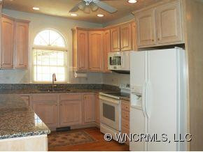 71 Dallas Drive - Photo 6
