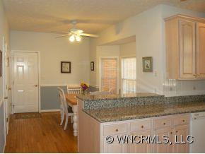 71 Dallas Drive - Photo 7
