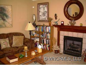 603 Fox Den Court - Photo 2