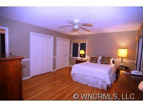 28 IROQUOIS DRIVE - Photo 8