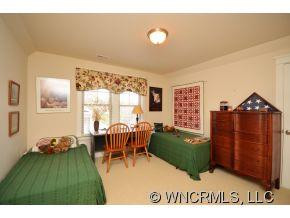 1674 Olmsted Drive - Photo 16