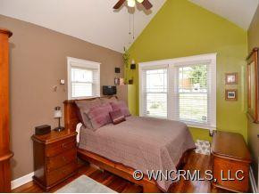 51 FURMAN AVENUE - Photo 12