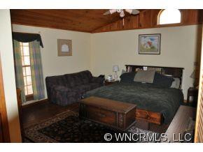 270 Mc Kee Road - Photo 8