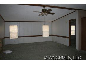 95 Four Wheel Dr. - Photo 6