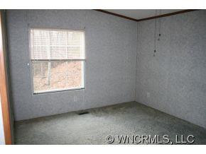 95 Four Wheel Dr. - Photo 10