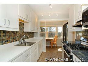 5 Graystone Road - Photo 3