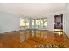 5 Graystone Road - Photo 4