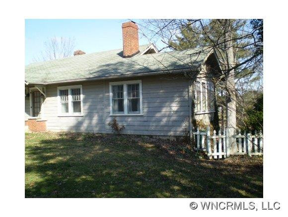 39 Alexander Road