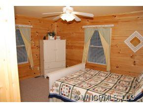 139 Saddle Drive - Photo 10