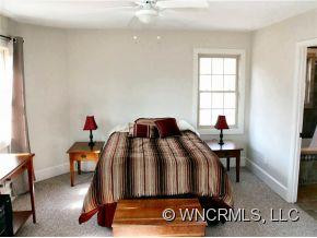 6 EMERALD DRIVE - Photo 8