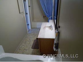  - Photo 13