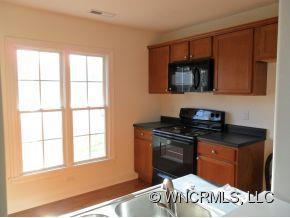 113 Adams Hill - Photo 3