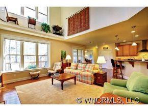 7 Light Cahill Court - Photo 3