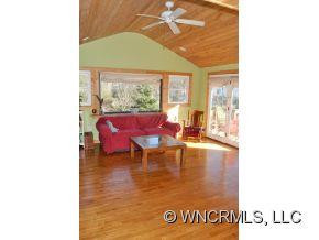 21 Valley Park Rd - Photo 3