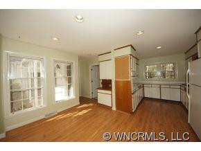 16 FOREST ROAD - Photo 9