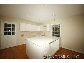 16 FOREST ROAD - Photo 10