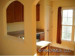111 Adams Hill Road - Photo 4