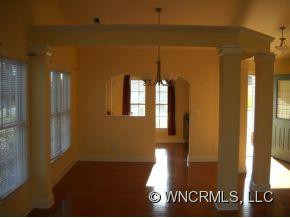111 Adams Hill Road - Photo 6