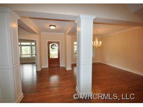 203 Maple Hill Drive - Photo 2