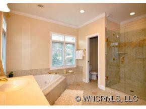 203 Maple Hill Drive - Photo 11