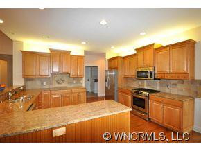 203 Maple Hill Drive - Photo 6