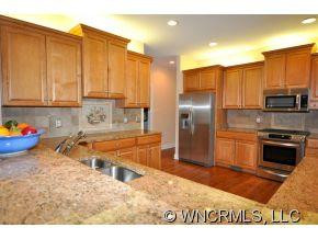 203 Maple Hill Drive - Photo 7