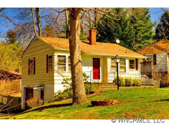 105 Cedar Ln