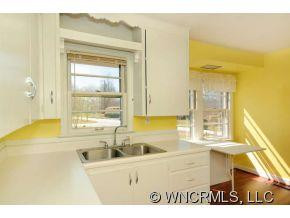105 Cedar Ln - Photo 4