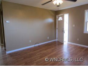 129 Hookers Gap Rd - Photo 2