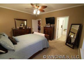 8 Carter Hill Drive - Photo 7