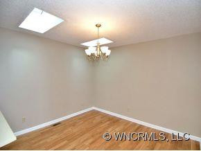 133 EXETER COURT - Photo 6